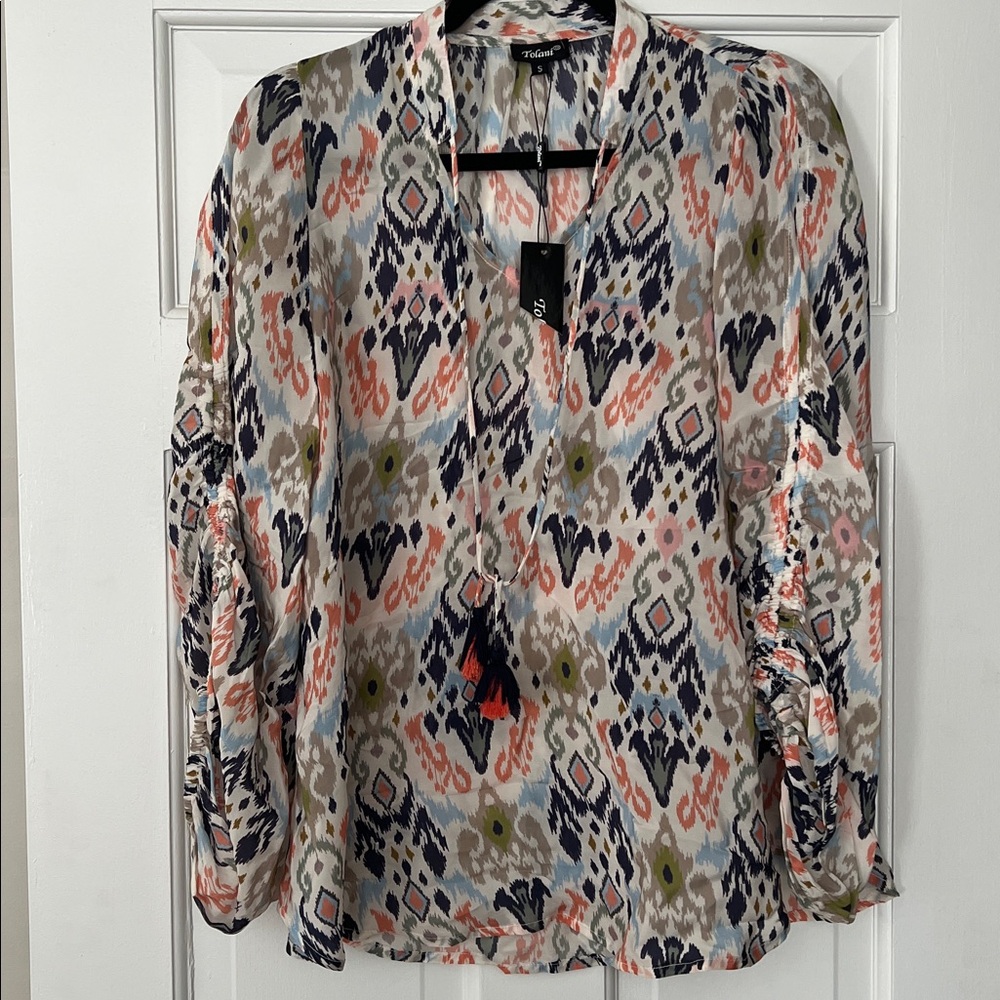 NEW Tolani Tribal Print Blouse w/Gathered 3/4 Sleeves, Navy/Green/Peach, Size S